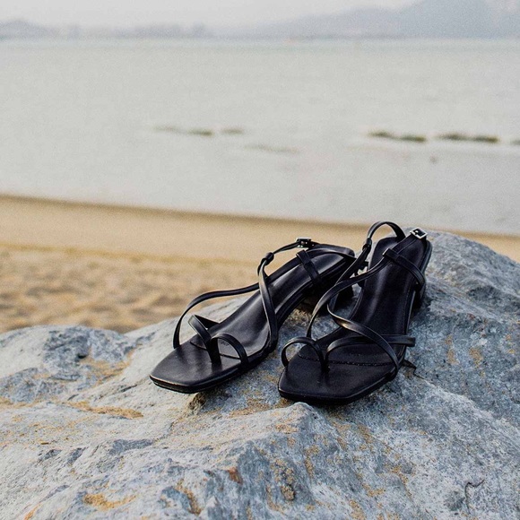 TIJN Kaia black sandals - Picture 5 of 11